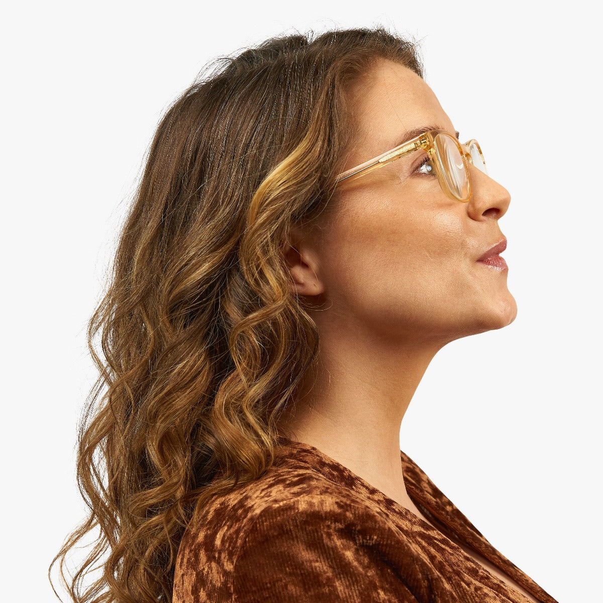 Baker_CrystalLemon_Women_Readers_19044177-af67-477a-a2dc-18a337f366f1.jpg?v=1765897971&width=1200