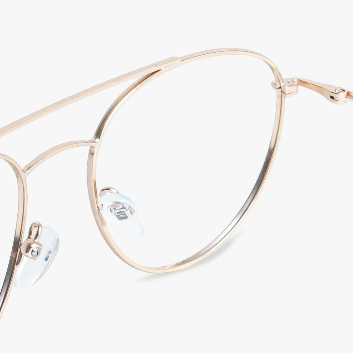 Luxreaders stylish Göteborg Gold Blue light glasses. Made from Stainless steel in a Round shape.